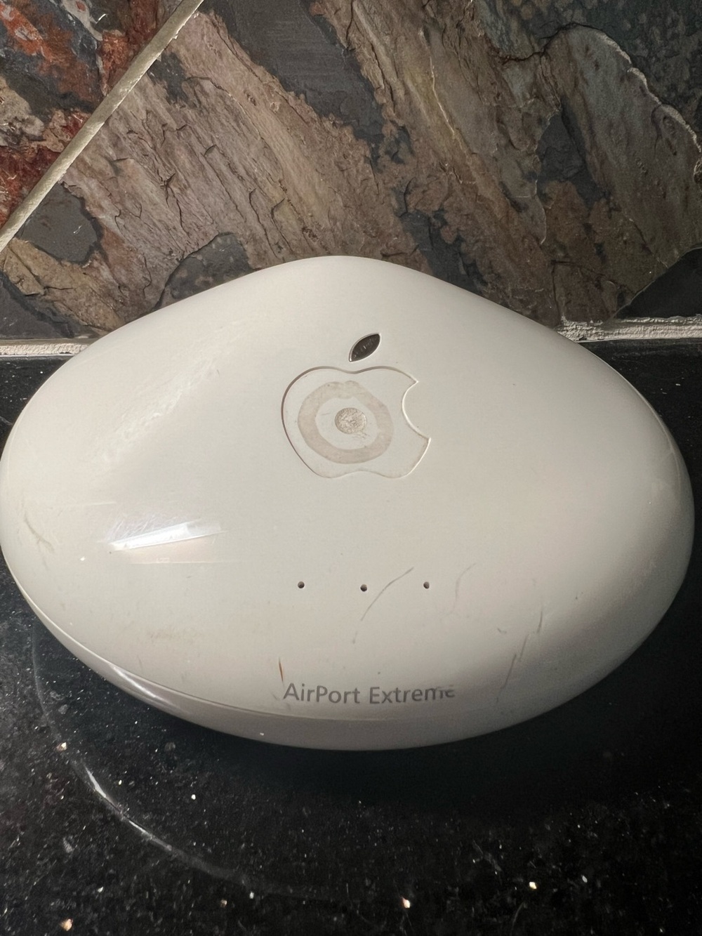 Apple AirPort Extreme Base Station Model A1034 – Untested